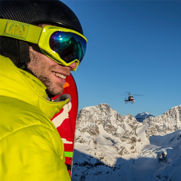 Vol vers la région de ski de Corviglia