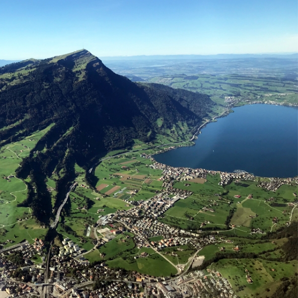Rigi, volo sul Lago di Zugo